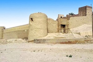 قلعه کلات اهرم